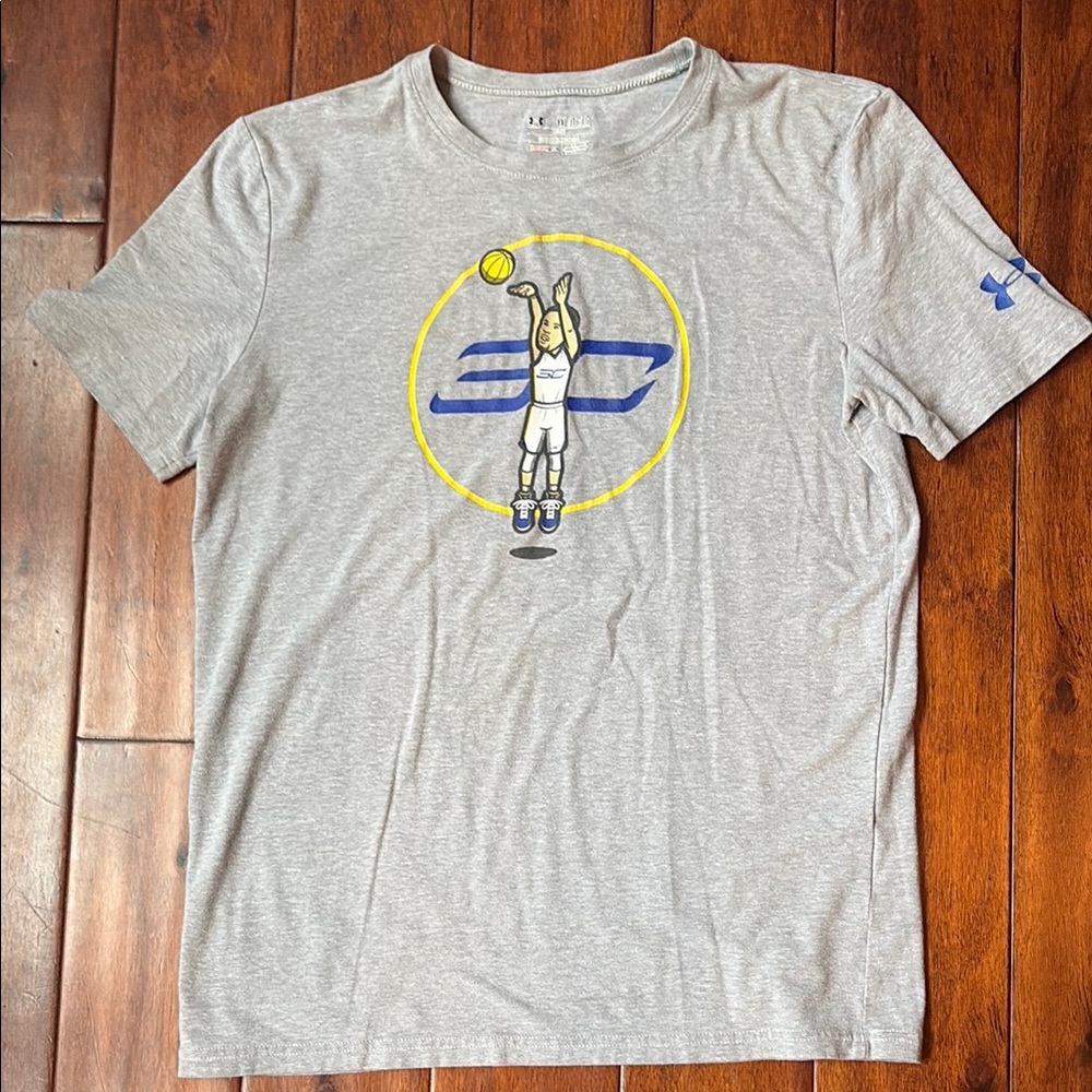 Youth XL Under Armour Gray Short Sleeve Steph CurryTee with Graphic Design